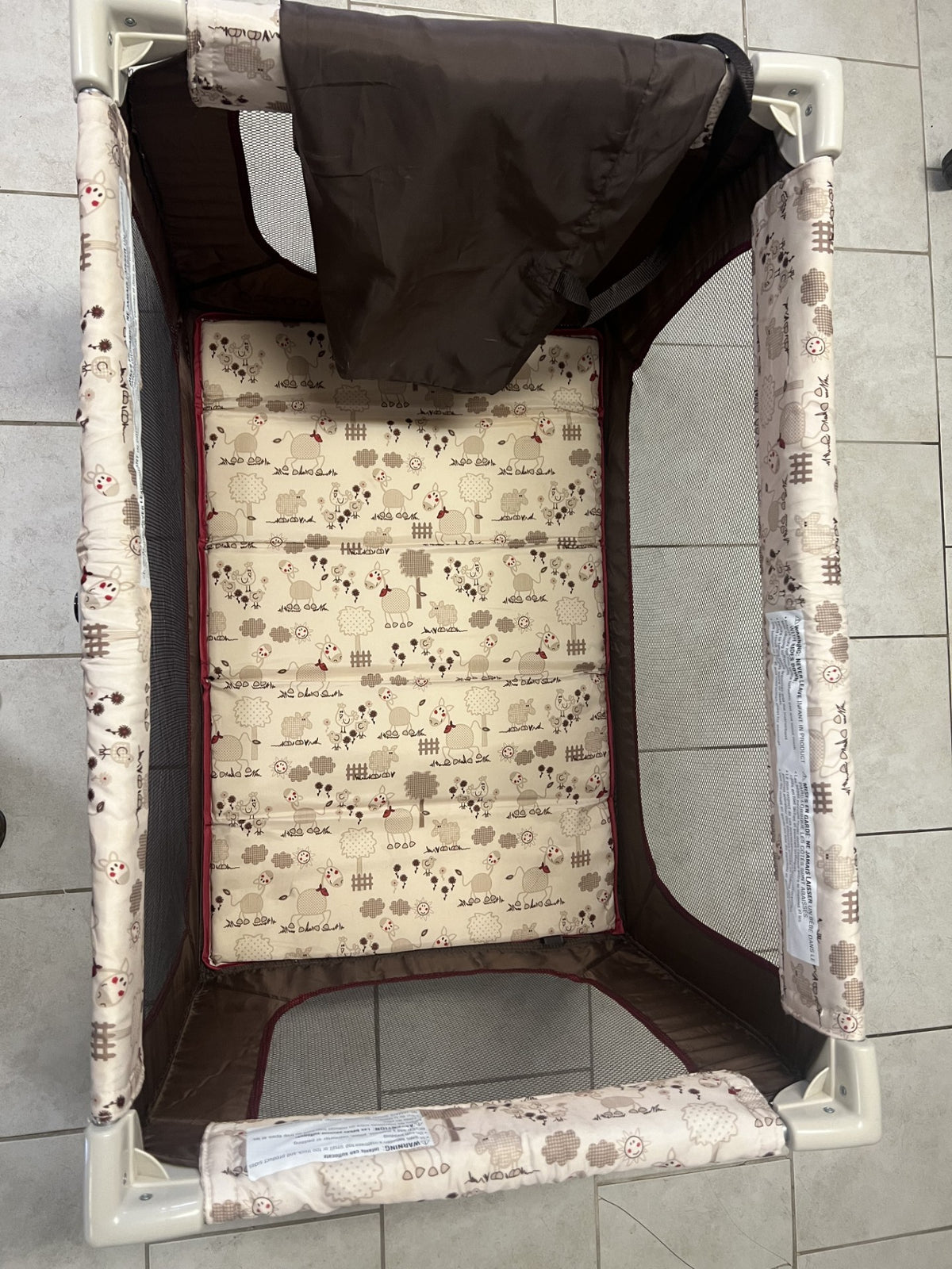 Pack'N Play with Carrying Case